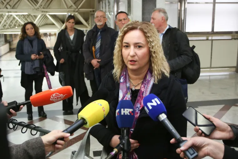 Sastanak vlasti i sindikata! &Scaron;trajk i prosvjed idu dalje: 'Dali smo ponudu, ali sindikati nisu zadovoljni'