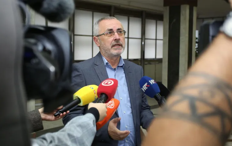 Sastanak vlasti i sindikata! &Scaron;trajk i prosvjed idu dalje: 'Dali smo ponudu, ali sindikati nisu zadovoljni'