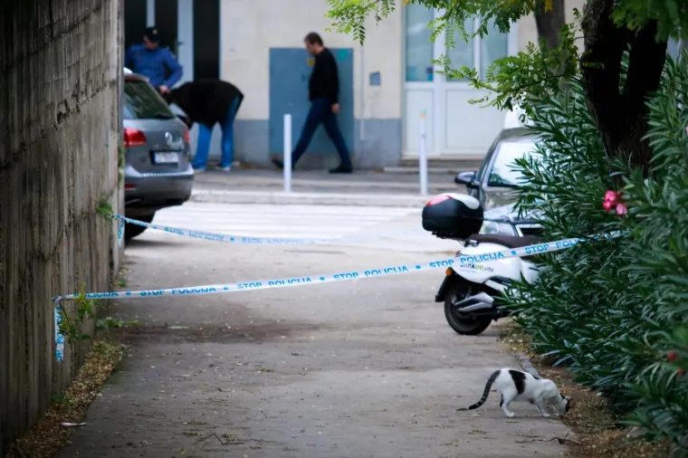 Pucnjava u Splitu u blizini osnovne &scaron;kole: S motora poku&scaron;ao izre&scaron;etati poznatog dilera