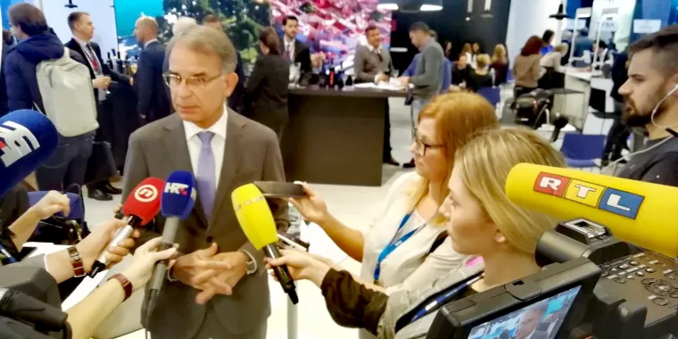 Pogledajte kako su se Hrvatska i druge zemlje predstavile na sajmu turizma u Londonu