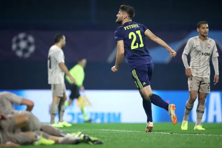 Drama u Ligi prvaka: Dinamo u zadnjoj minuti ispustio pobjedu u fantastičnoj atmosferi Maksimira