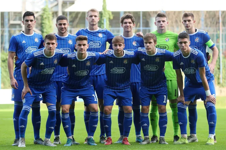 Odlična uvertira za veliku utakmicu: Dinamovi juniori pobijedili &Scaron;ahtar i ostali na prvom mjestu