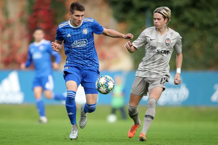 Odlična uvertira za veliku utakmicu: Dinamovi juniori pobijedili &Scaron;ahtar i ostali na prvom mjestu