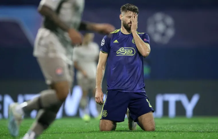 KRCATE MAKSIMIRSKE TRIBINE DOČEKALE MODRE: Ovakva atmosfera prava je rijetkost na Dinamovim utakmicama