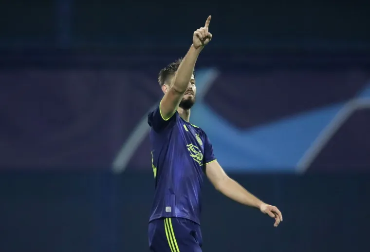 KRCATE MAKSIMIRSKE TRIBINE DOČEKALE MODRE: Ovakva atmosfera prava je rijetkost na Dinamovim utakmicama