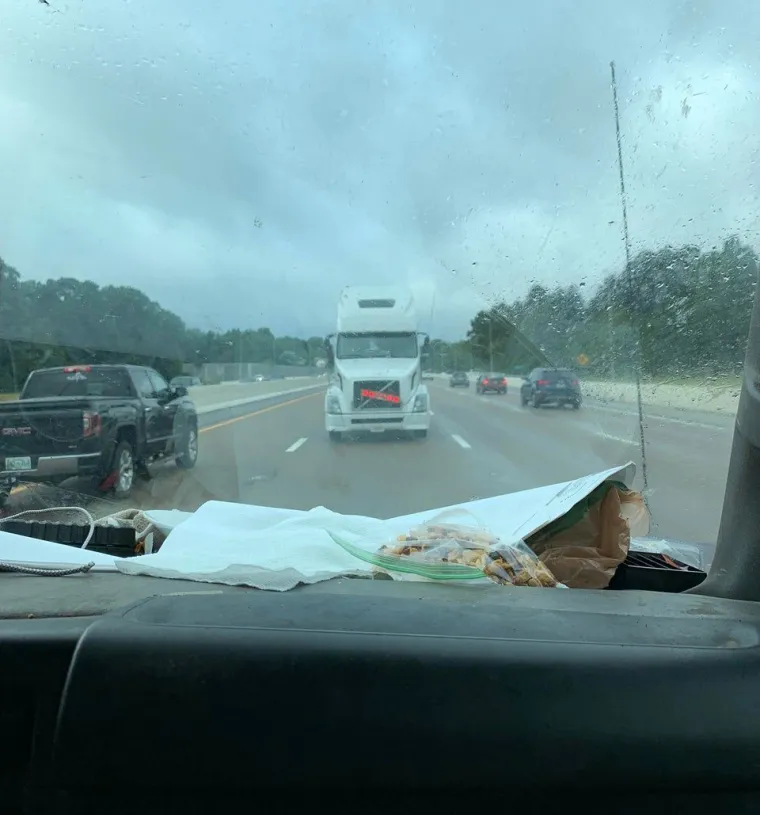 Trebalo mi je neko vrijeme da shvatim kako netko &scaron;lepa kamion