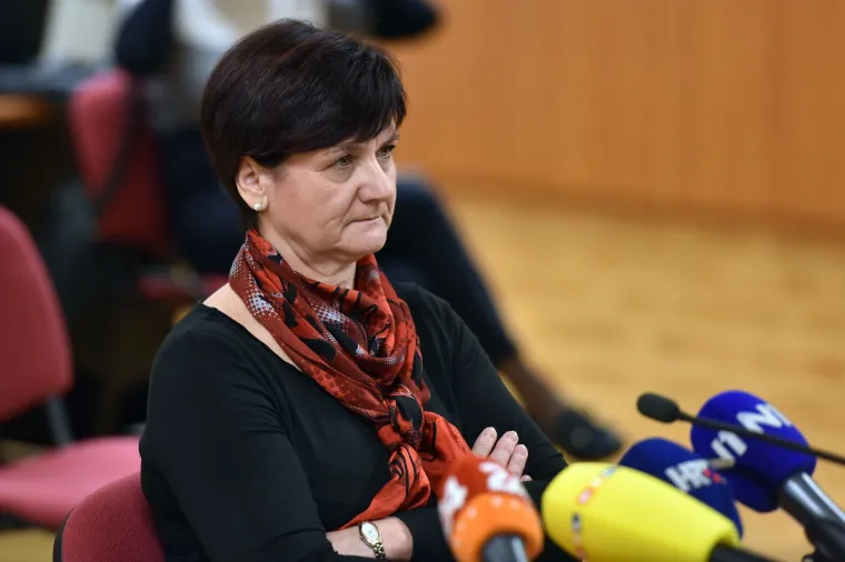 Smiljana Srnec pokunjeno je gledala u pod: Na suđenju pokazane fotografije Jasminina le&scaron;a