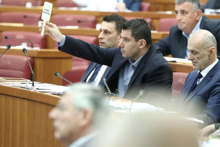 Plenković: 'Predloženi proračun dokaz stabilne i odgovorne Vladine fiskalne politike'