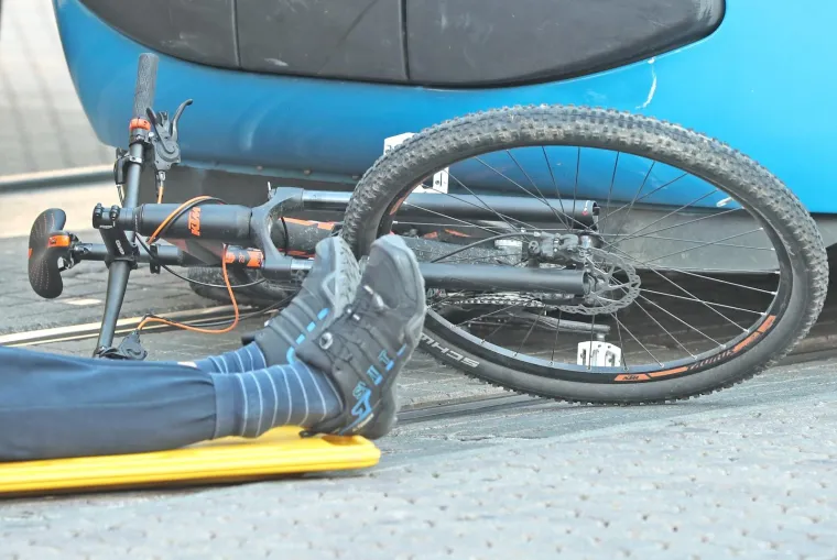 Zastoj na Trgu bana Jelačića: Dječaka na biciklu udario tramvaj