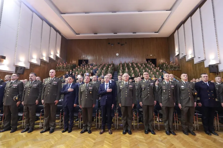 Hrvatska vojska ne mora brinuti za budućnost: Pogledajte tko će braniti na&scaron;e granice u budućnosti