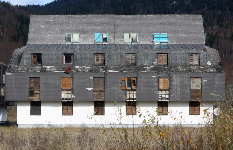 PRIZOR ZA PLAKANJE: Pogledajte kako derutno danas izgleda Hrvatski olimpijski centar