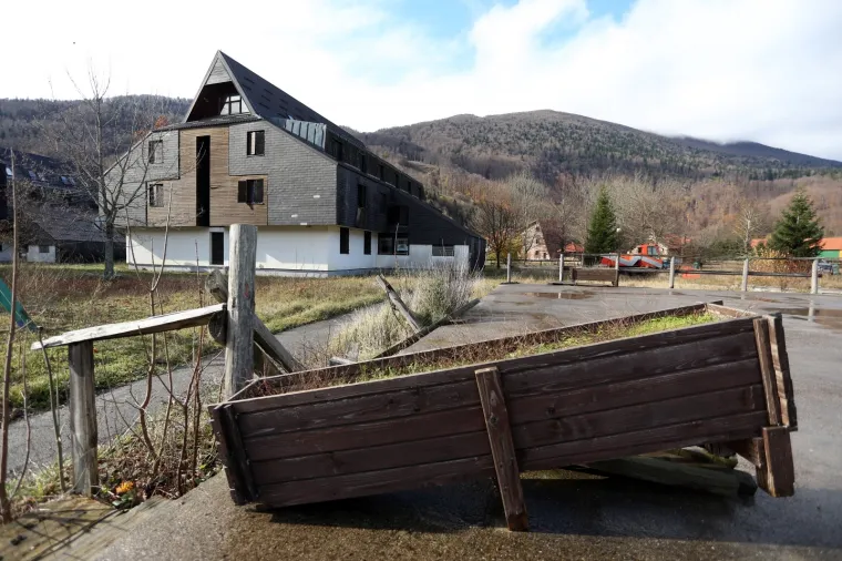 PRIZOR ZA PLAKANJE: Pogledajte kako derutno danas izgleda Hrvatski olimpijski centar