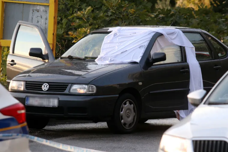 UBOJSTVO KOD OMI&Scaron;A: Mu&scaron;karac na motoru upucao vozača automobila