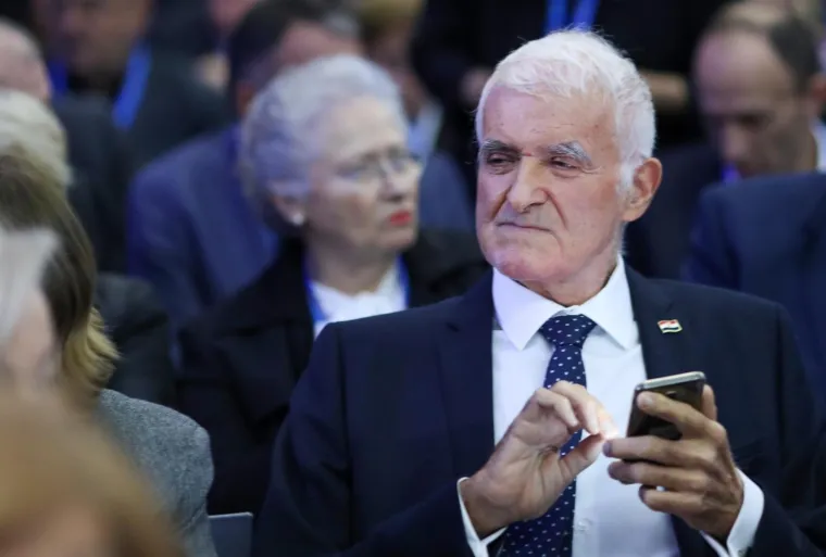 'Creme de la creme': Pogledajte tko je sve do&scaron;ao dati podr&scaron;ku Kolindi Grabar-Kitarović