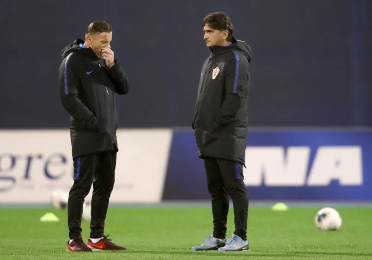 11.11.2019., Zagreb - Trening hrvatske nogometne reprezentacije na stadionu Maksimir uoci posljednje utakmice u kvalifikacijama za Europsko prvenstvo protiv Slovacke. Ivica Olic, Zlatko Dalic Photo: Slavko Midzor/PIXSELL