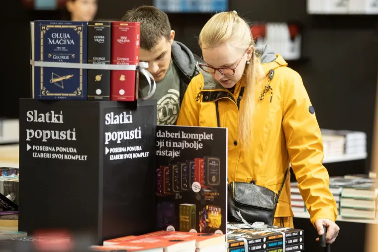 Počeo je Interliber: Popularne knjige kupite po akcijskim cijenama, stara izdanja i do pet puta jeftinija