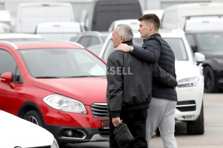 Livaković i Čondrić bivšeg trenera oduševili poklonom: 'Šokirao sam se, nisam mogao ni voziti'