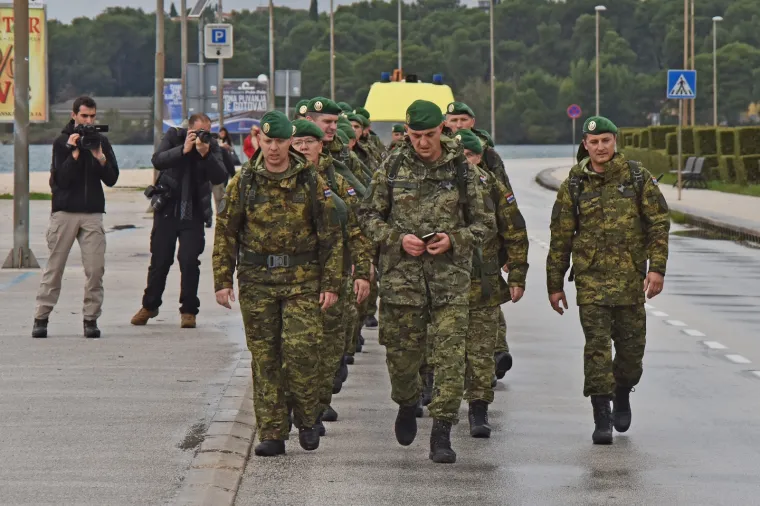 Pogledajte kako su izgledali hrvatski vojnici nakon dva dana hodanja u komadu
