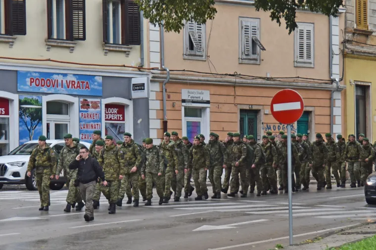 Pogledajte kako su izgledali hrvatski vojnici nakon dva dana hodanja u komadu