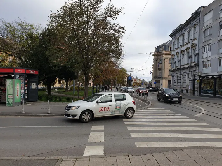 KAKO DANAS IZGLEDA GRAD NA DRAVI? Pusto i bez mladih ljudi...