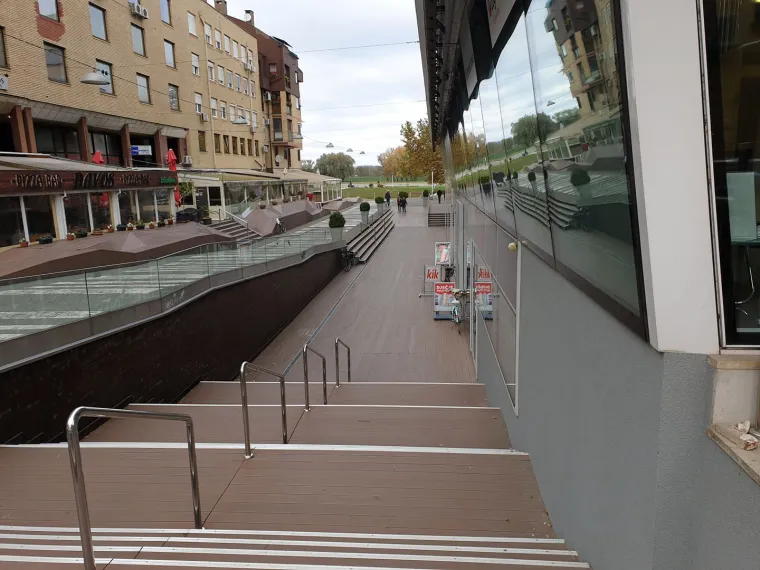 KAKO DANAS IZGLEDA GRAD NA DRAVI? Pusto i bez mladih ljudi...