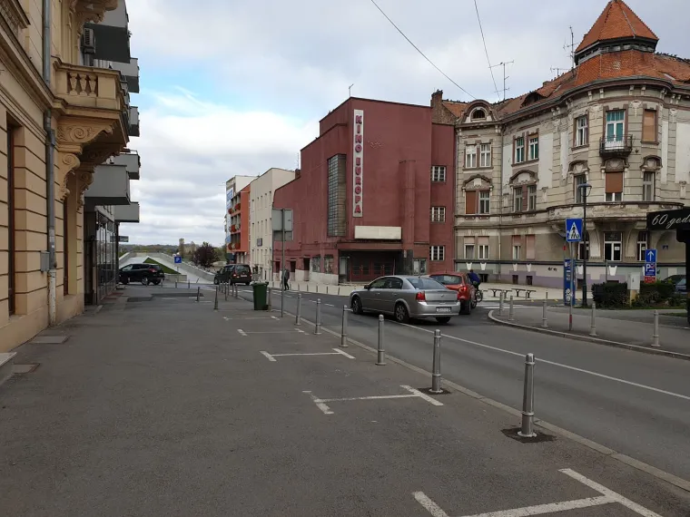 KAKO DANAS IZGLEDA GRAD NA DRAVI? Pusto i bez mladih ljudi...