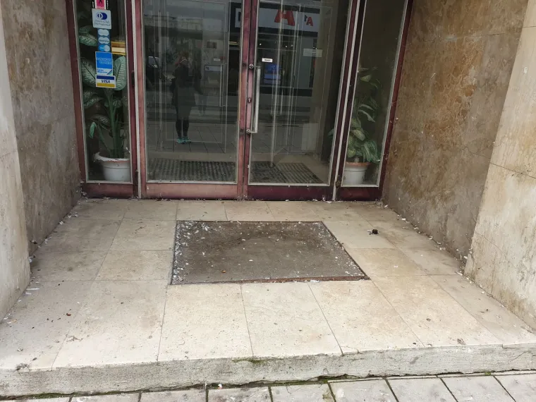 KAKO DANAS IZGLEDA GRAD NA DRAVI? Pusto i bez mladih ljudi...