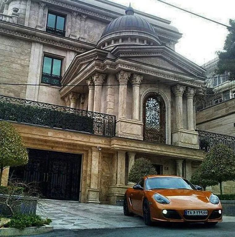 Mislite da Islamska Republika nema zlatnu mladež? Itekako, i hvale se na sva zvona...