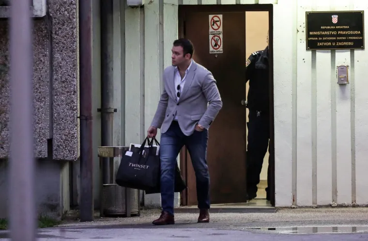 Pretukao Hrvoja Petrača pred hotelom u Zagrebu: Vjeko Sli&scaron;ko izlazi iz istražnog zatvora