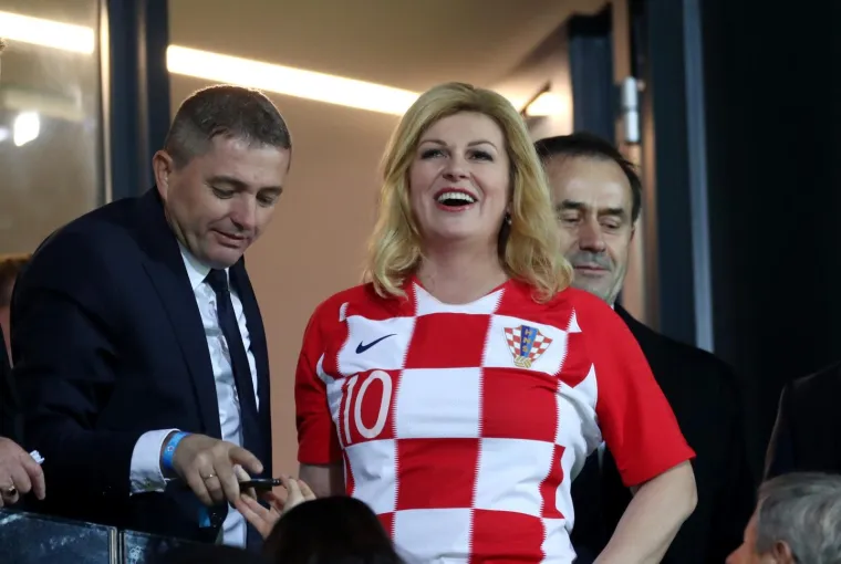 Rijeka: Kolinda Grabar Kitarović s tribina prati utakmicu Hrvatska - Slovačka