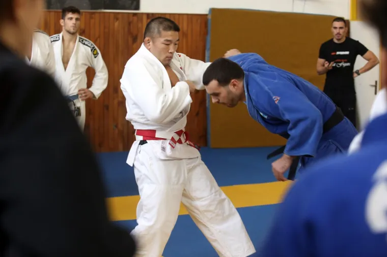 Olimpijski pobjednik i Cro Copov prijatelj održao humanitarni borilački seminar u Splitu