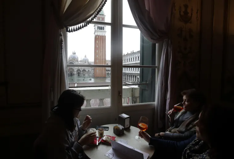 U Veneciji plimni val preko metar i pol: Firenza i Pisa u pripravnosti, hoće li se ponoviti isti scenarij?