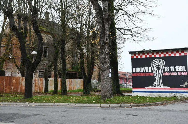 Murali diljem Hrvatske odolijevaju svim vremenima i stoje kao trajni podsjetnik na žrtvu Vukovara