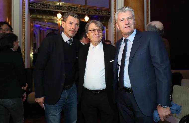 Pogledajte tko se sve pojavio na predstavljanju Modrićeve knjige: Marcelo, Boban, &Scaron;uker, Ćiro...