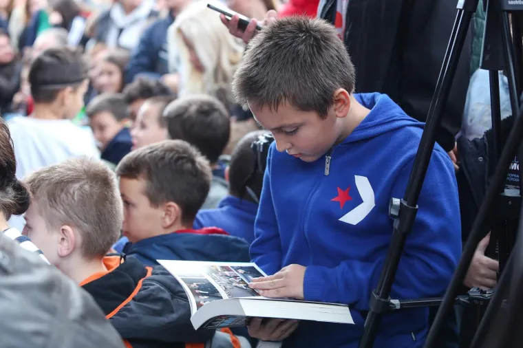 Luka Modrić na Interliberu otkrio najdraže knjige iz djetinjstva i djeci dao važan savjet
