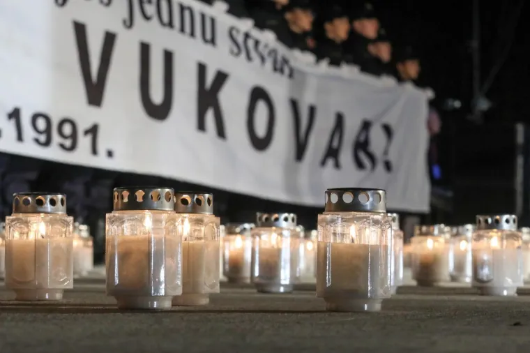 Paljenje svijeća u Zagrebu