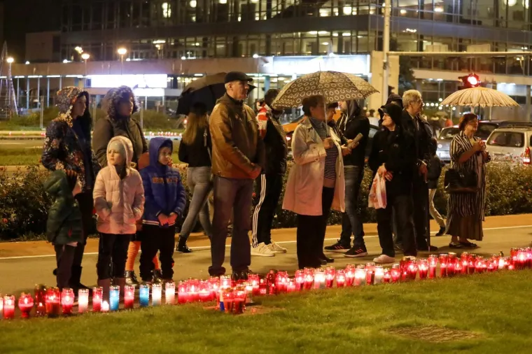 Paljenje svijeća u Zagrebu