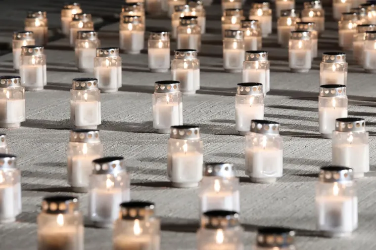 Paljenje svijeća u Zagrebu