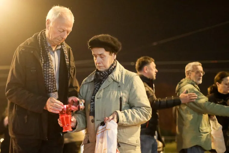 Paljenje svijeća u Zagrebu