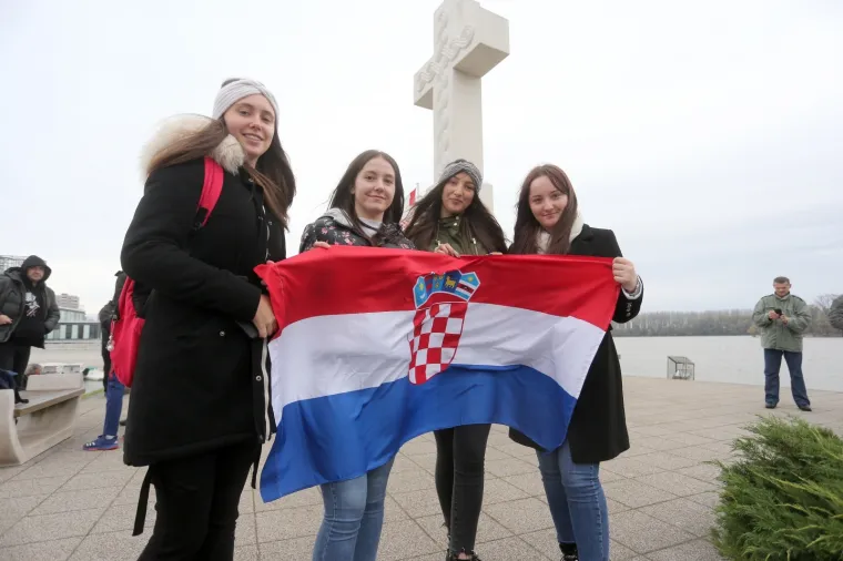 Kolona sjećanja u Vukovaru: Tužan dan kada se sjećamo pada grada