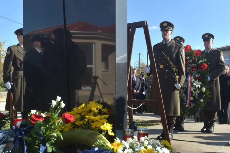 Tužna obljetnica u &Scaron;kabrnji: U krvavom pohodu život je izgubilo 86 civila i branitelja