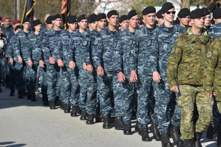 18.11.2019., Skabrnja -   Kolonom sjecanja, a zatim polaganjem vijenaca i paljenjem svijeca obiljezena je 28. godisnjica stradavanja hrvatskih branitelja i civila. 
Photo: Dino Stanin/PIXSELL