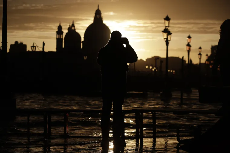 Venecija koja nestaje: Poplave na povr&scaron;inu iznijele sve probleme, stanovnicima je dosta svega