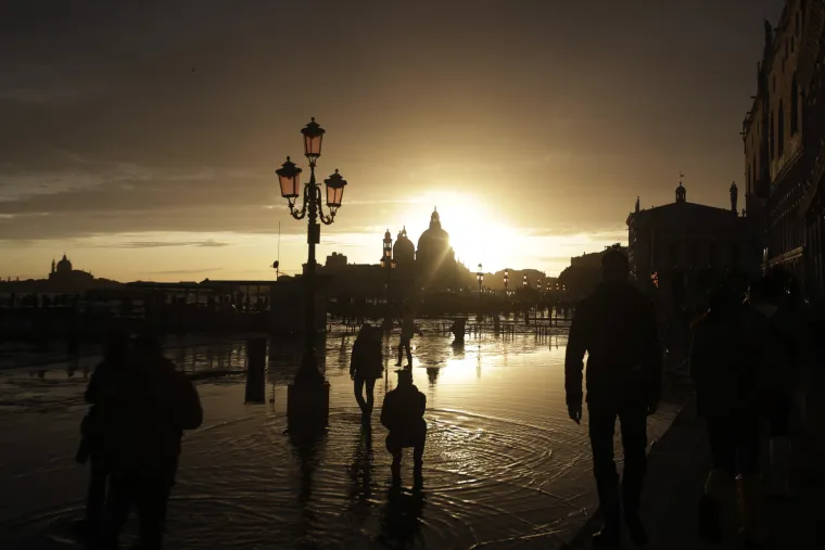 Venecija koja nestaje: Poplave na povr&scaron;inu iznijele sve probleme, stanovnicima je dosta svega