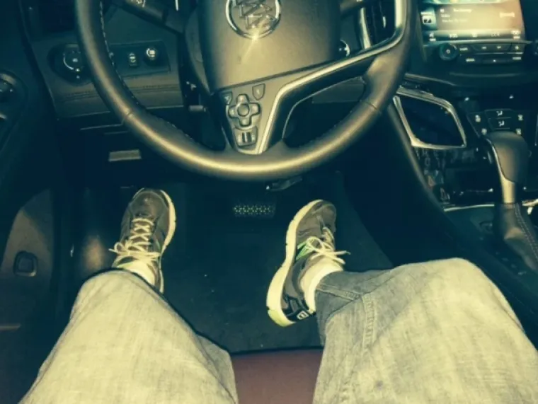 I, &Scaron;TO KAŽETE, KOME JE GORE?: Visoki i niski dijele urnebesne fotografije kako izgleda njihova svakodnevica