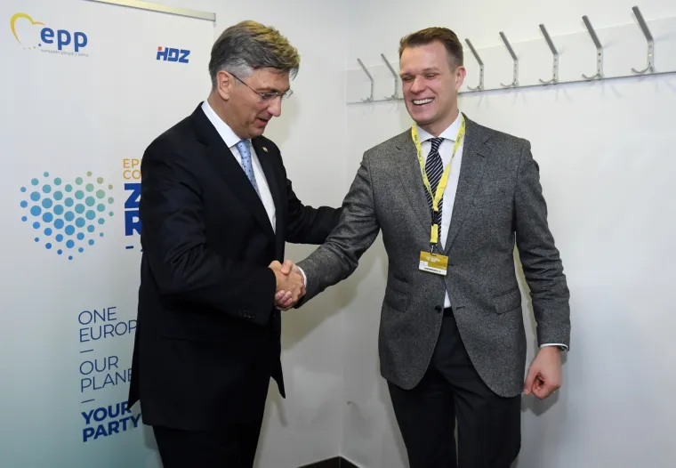 20.11.2019., Zagreb - Bilateralni sastanak premijera Andreja Plenkovica s Andriusom Kubiliusom, zastupnikom u Europskom parlamentu i bivsim premijerom LitvePhoto: Marko Lukunic/PIXSELL