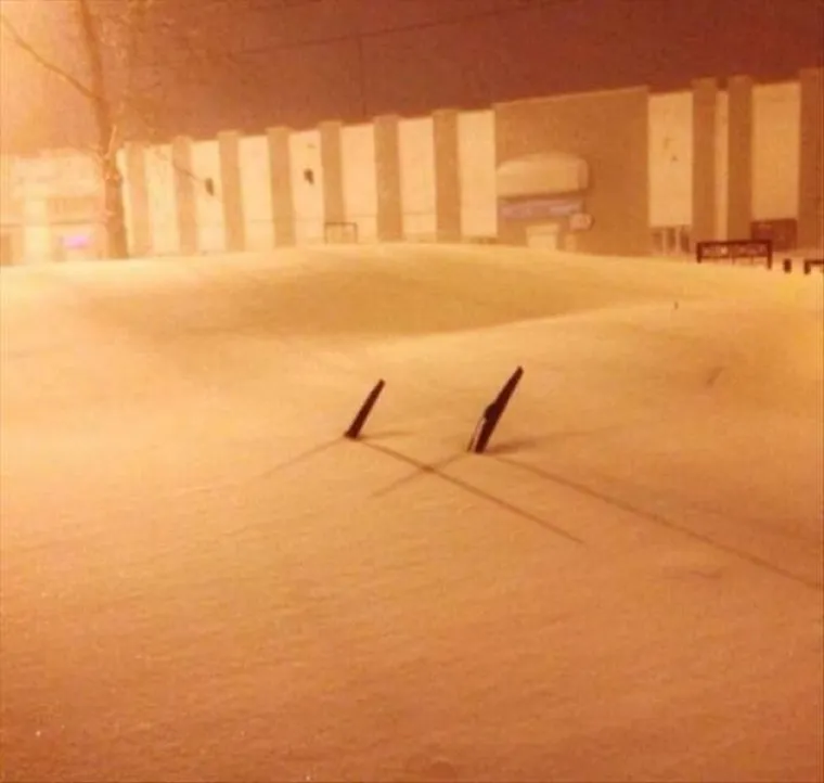 ČINI SE DA NESREĆA NIKAD NE DOLAZI SAMA, ONI TO NAJBOLJE ZNAJU: Stvarno je te&scaron;ko ne biti zlurad kad vidite ove pehiste