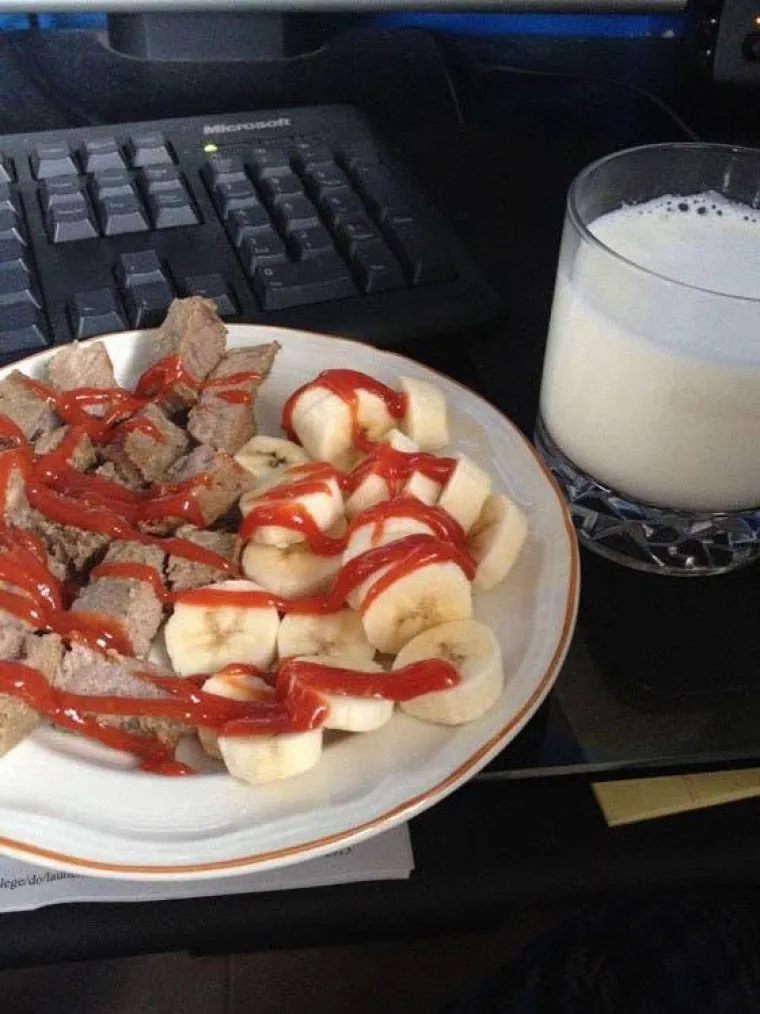 Tehnički, sve skupine hrane su zastupljenje