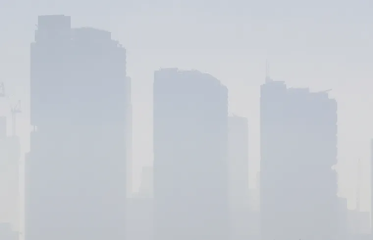 Sydney u oblaku dima, vlasti zbog velikih požara upozorile građane: 'Ne pu&scaron;tajte djecu van!'