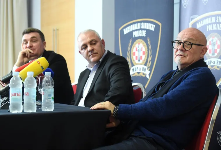 Ovo je policajac kojeg se sumnjiči da je RTL-u ustupio snimku prebrze vožnje Josipa Ćelića. I onda je suspendiran